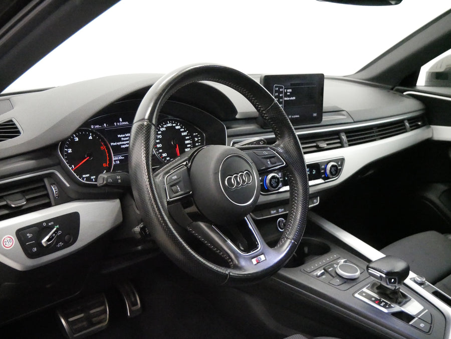 Audi A4 Avant 2.0TDi 110kW AT 2WD – foto 15