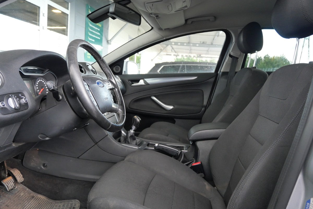 Ford Mondeo 2.0 TDCi 103 kW – foto 5