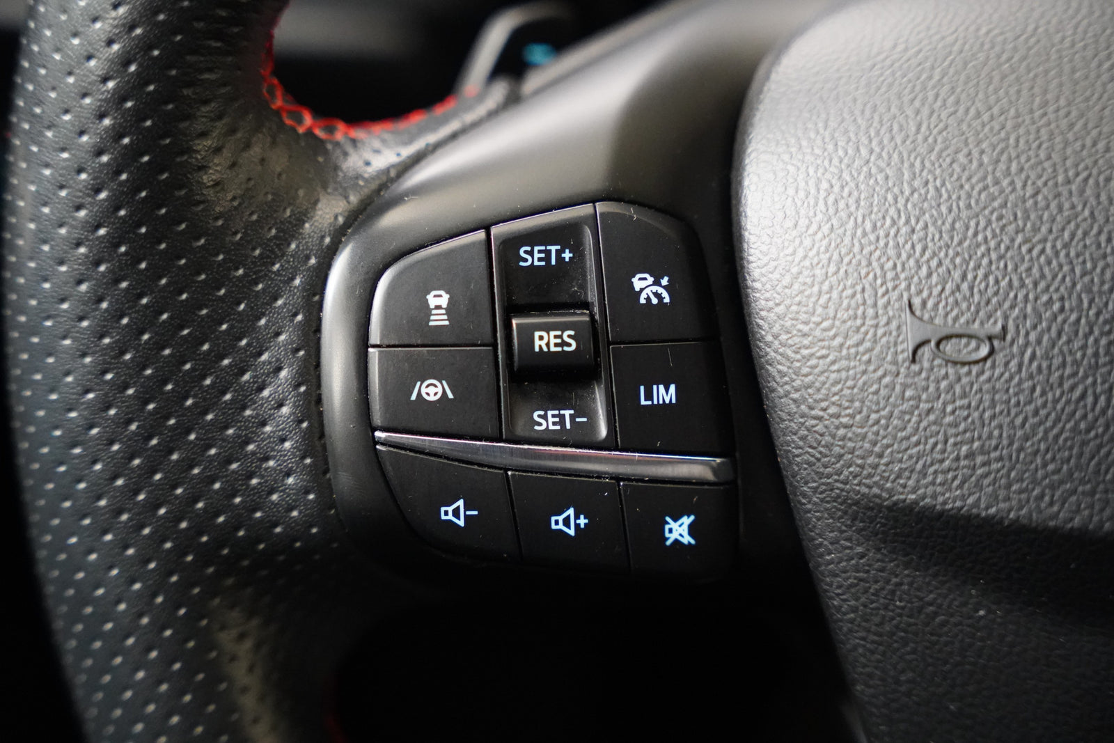 Ford Focus 2.0 TDCi 110 kW ST-Line – foto 15