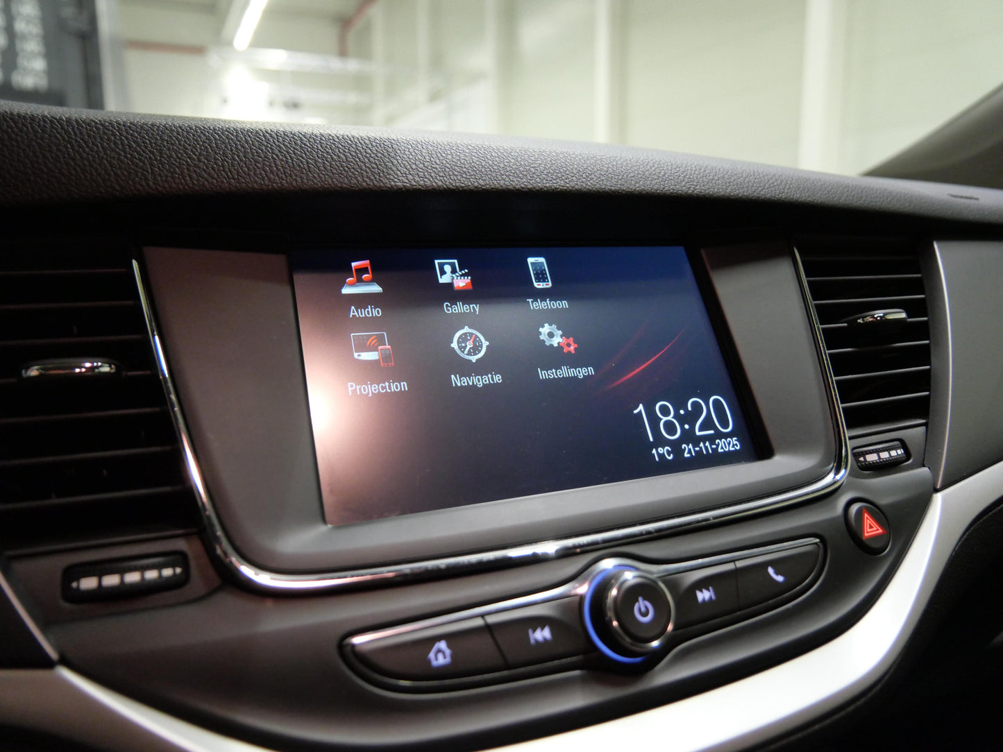 Opel Astra 1.2 i Turbo 96 kW Business