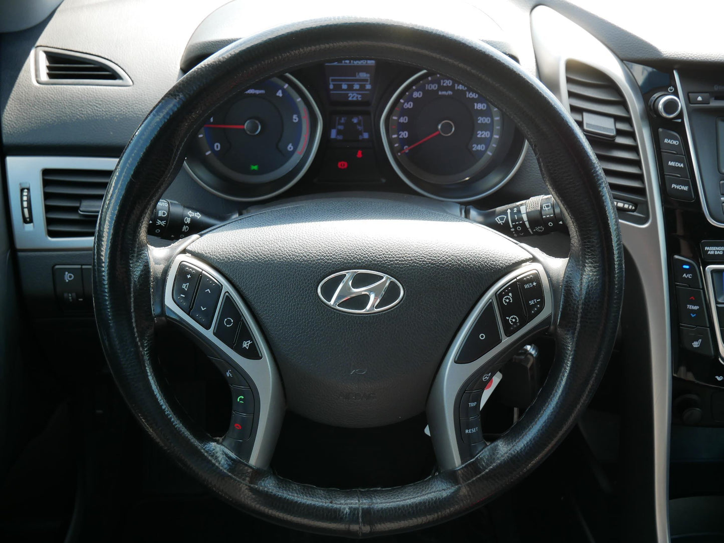 Hyundai i30 1.6 CRDI 81 kW Trikolor