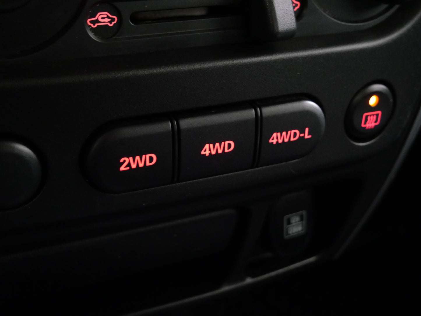 Suzuki Jimny 1.3 VVT 62 kW