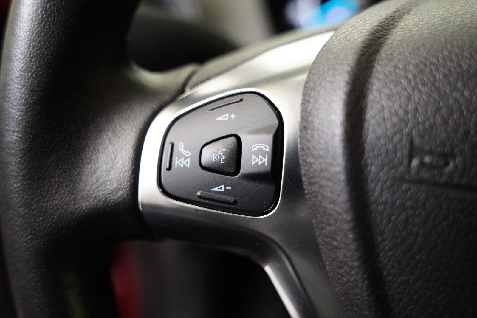 Ford Tourneo Courier 1.5 TDCi 74 kW Trend – foto 15