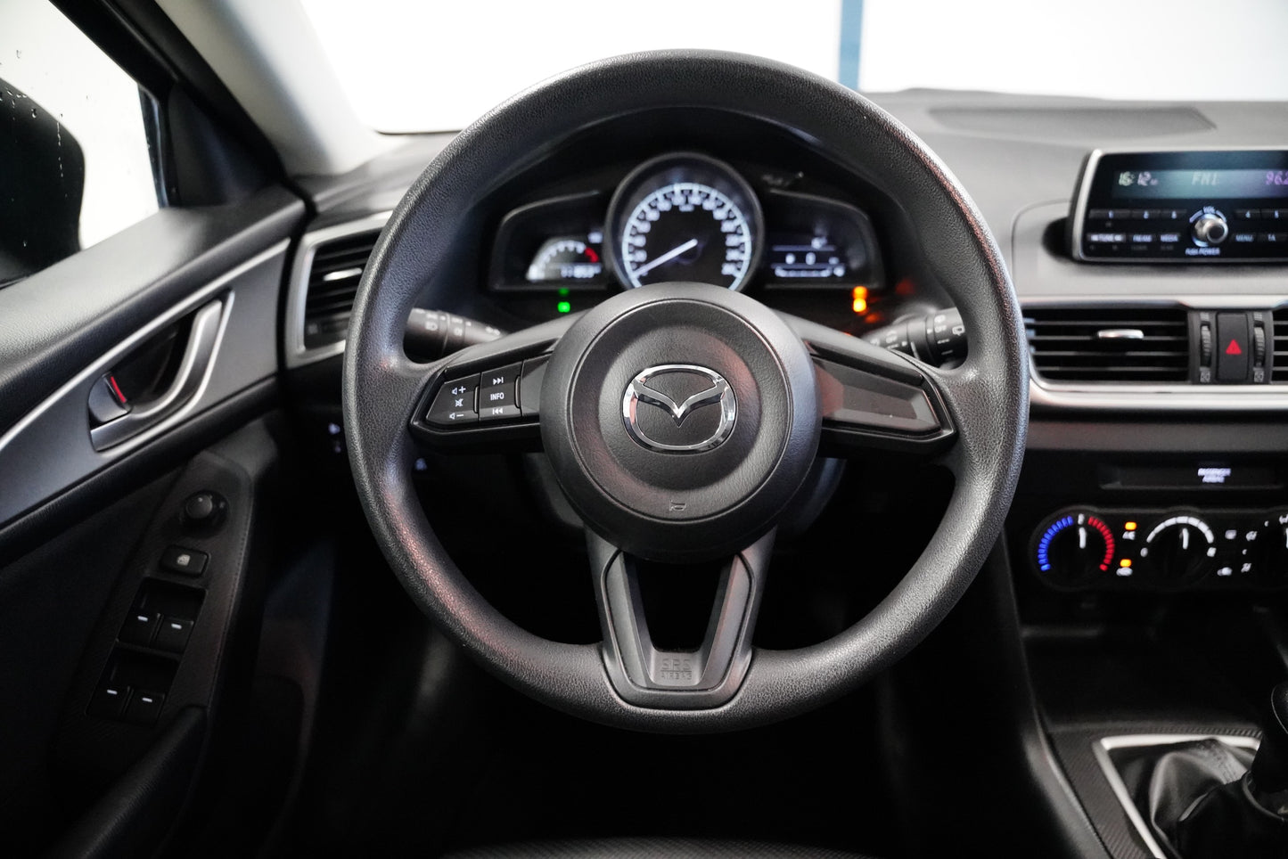 Mazda 3 1.5 Skyactiv-G 74 kW