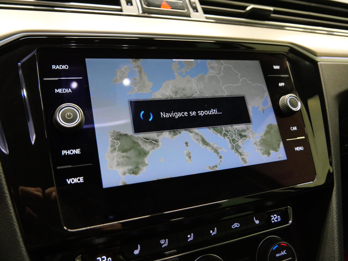 Volkswagen Passat 2.0 TSI 140 kW Elegance – foto 15