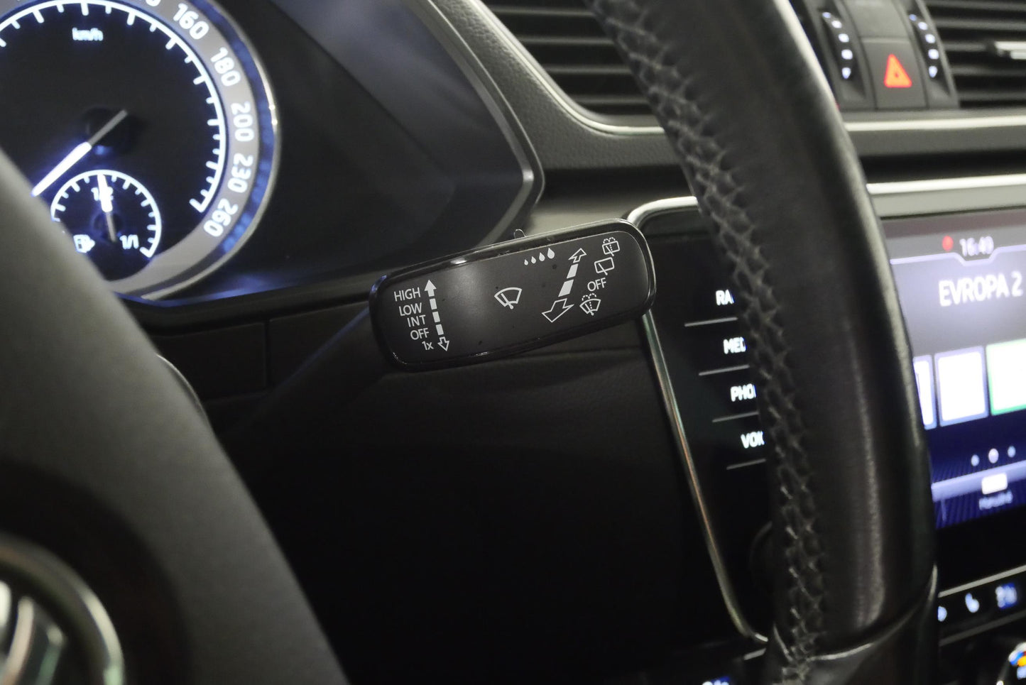 Škoda Superb 2.0 TDI 110 kW Style