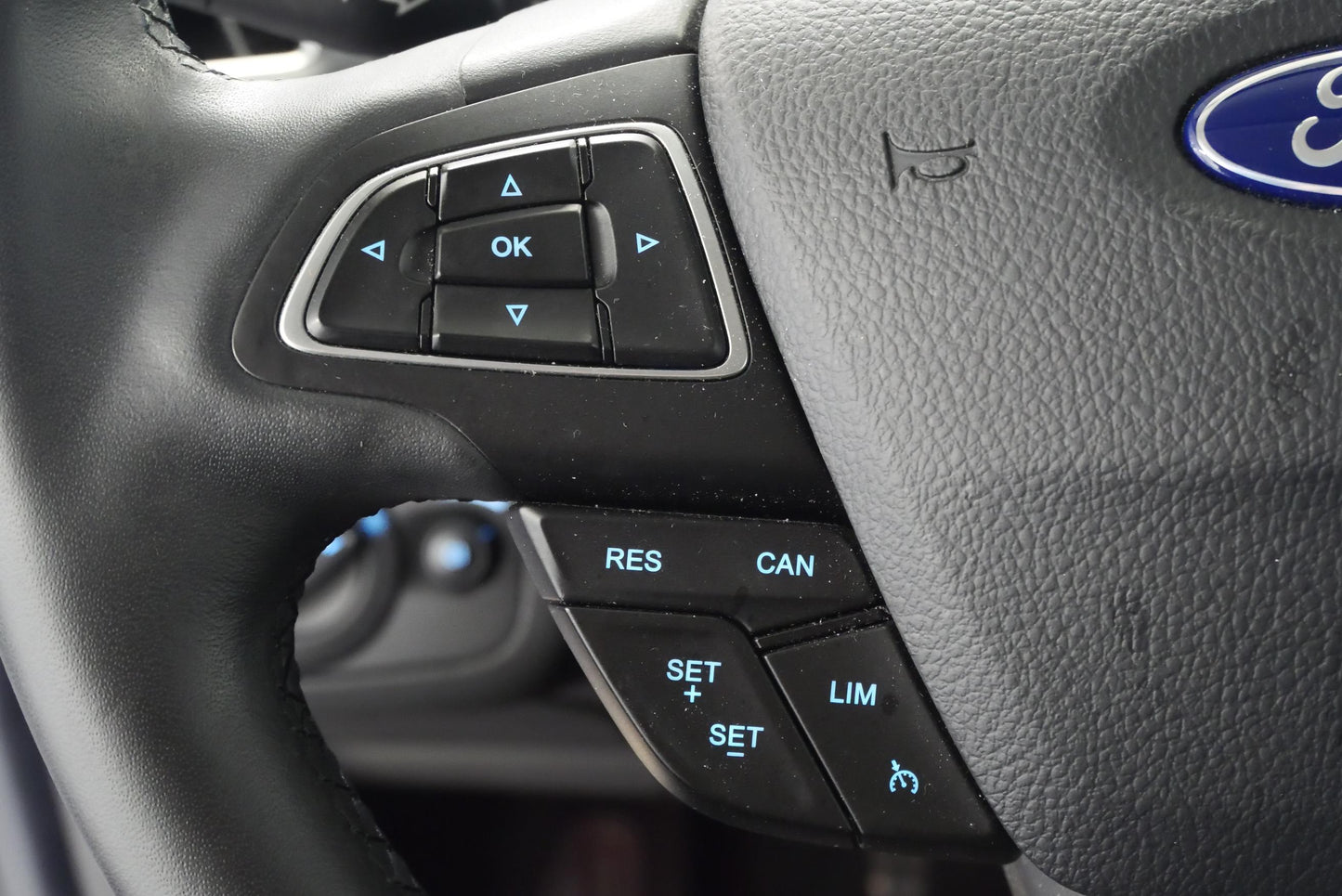 Ford C-MAX 1.0 EcoBoost 92 kW Titanium