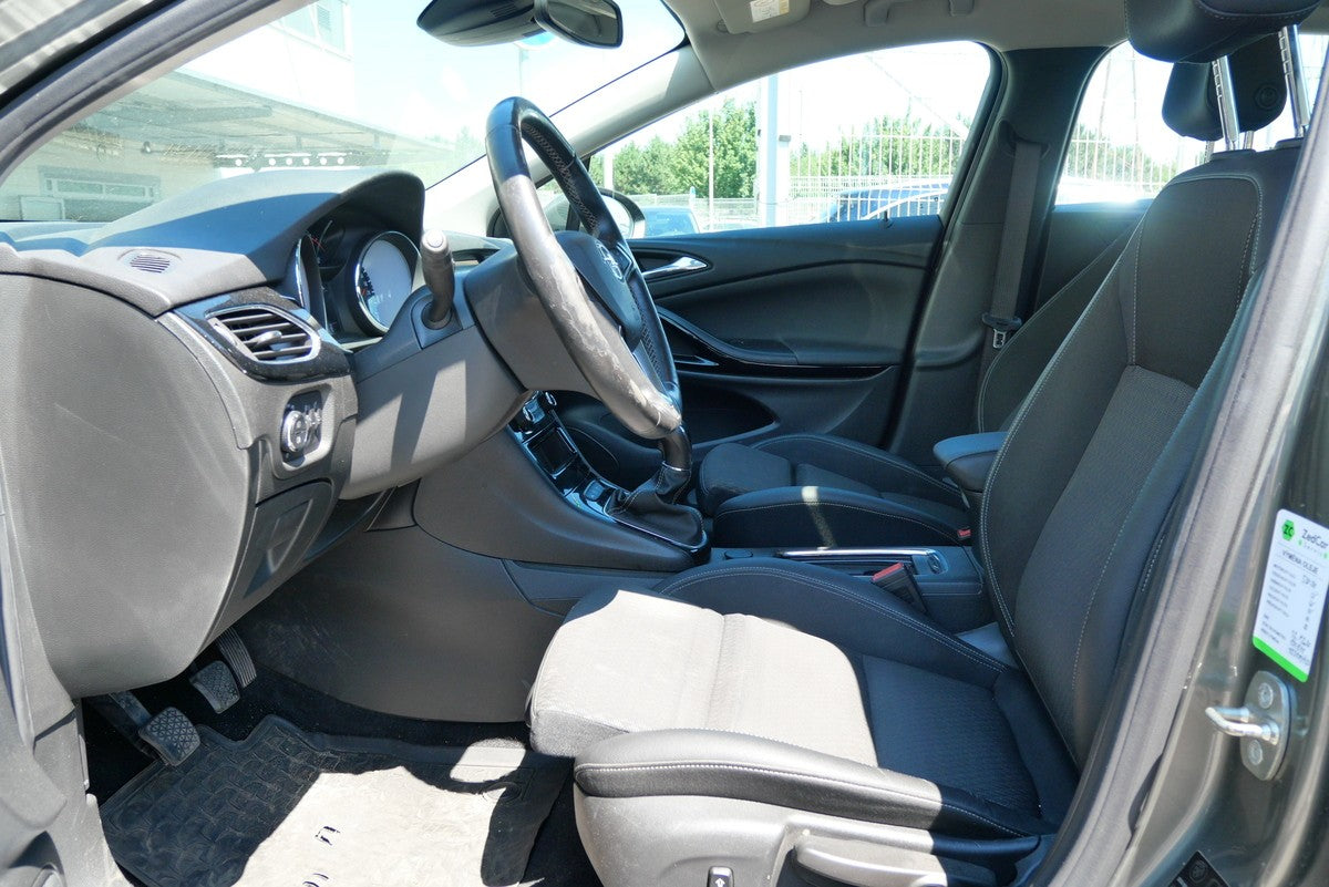 Opel Astra 1.6 CDTi 81kW Enjoy – foto 5