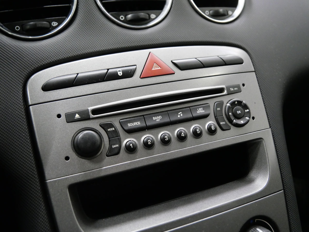 Peugeot 308 SW 1.4 16V VTI 70 kW – foto 15