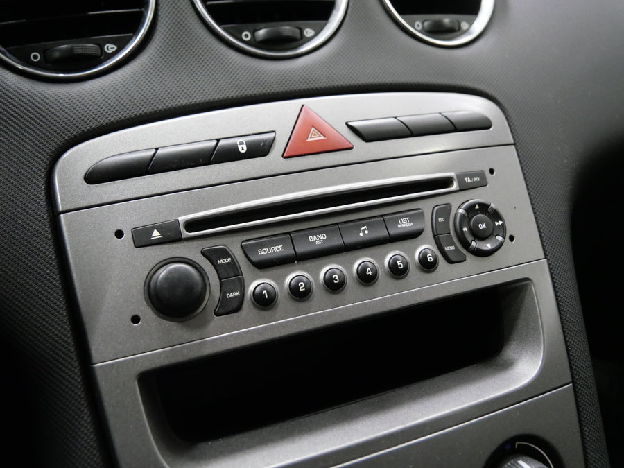 Peugeot 308 SW 1.4 16V VTI 70 kW – foto 15