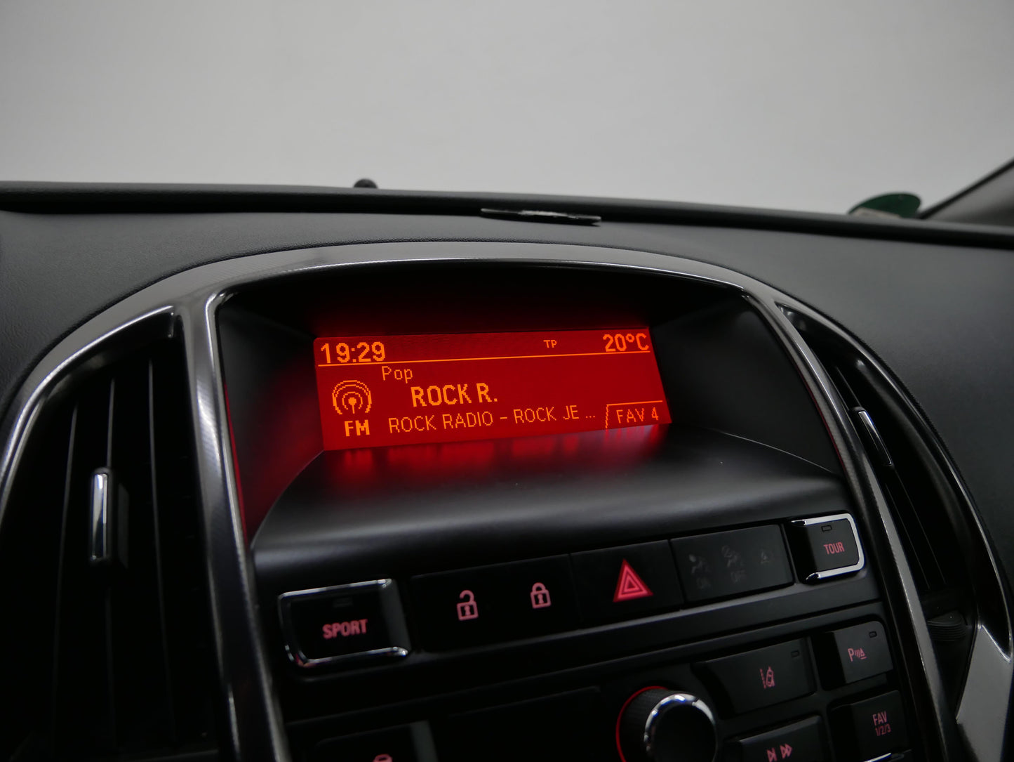 Opel Astra 1.4 T 103 kW ST Innovation