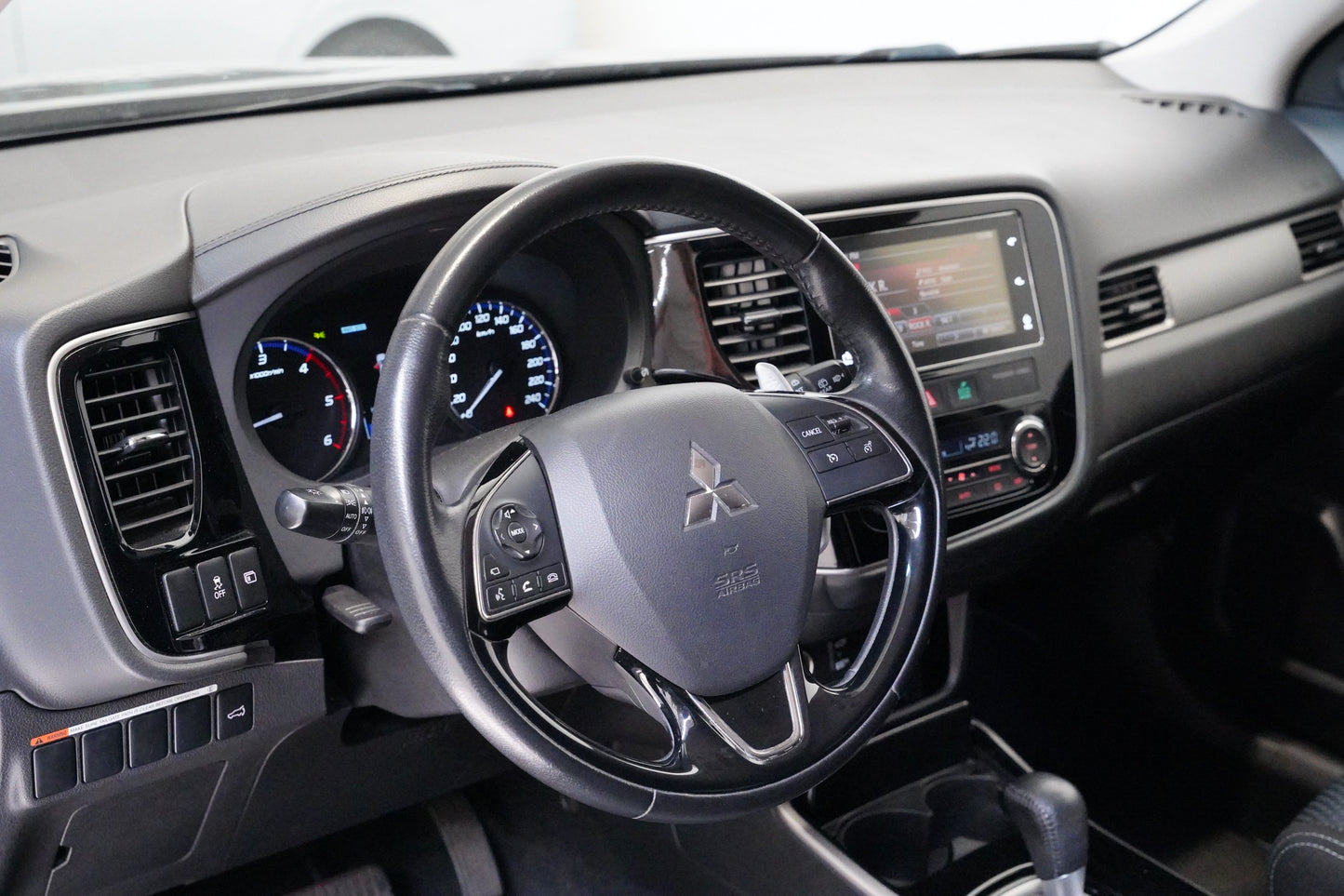 Mitsubishi Outlander 2.2 DI-D 110kW 4WD Intense+