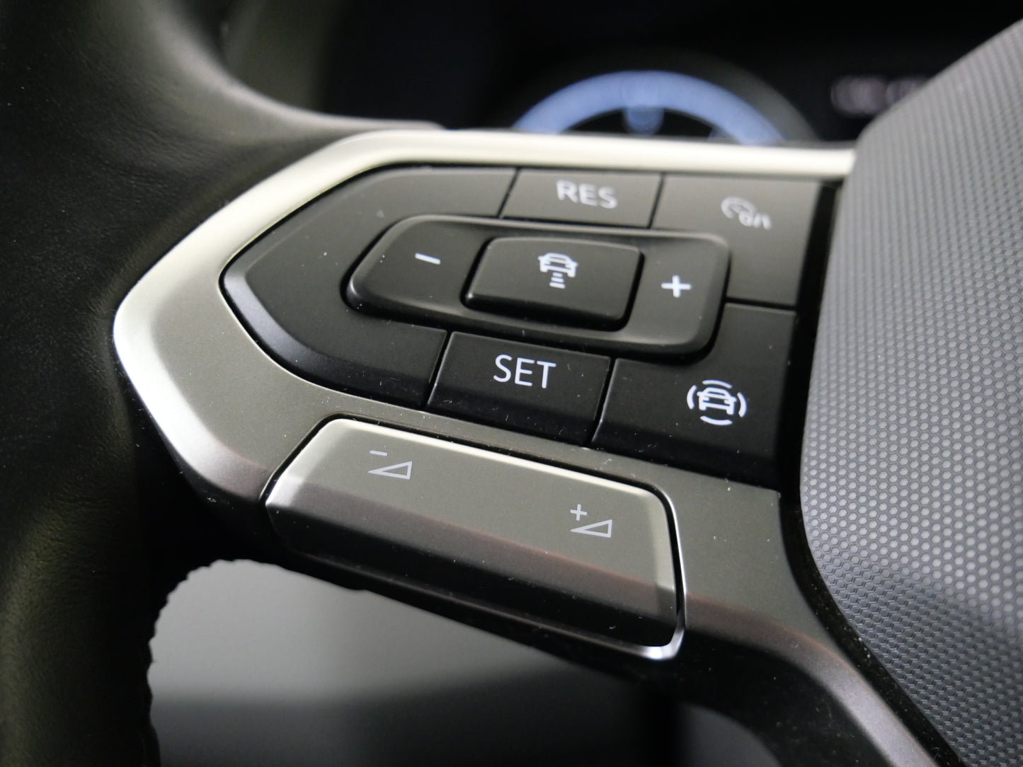 Volkswagen Caravelle 2.0 TDI 110kW Comfortline Long