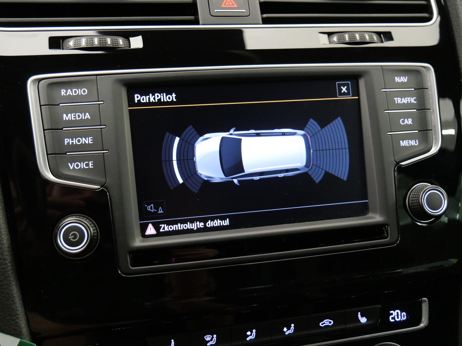 Volkswagen Golf 2.0 TSI 221 kW 4Motion "R" – foto 15