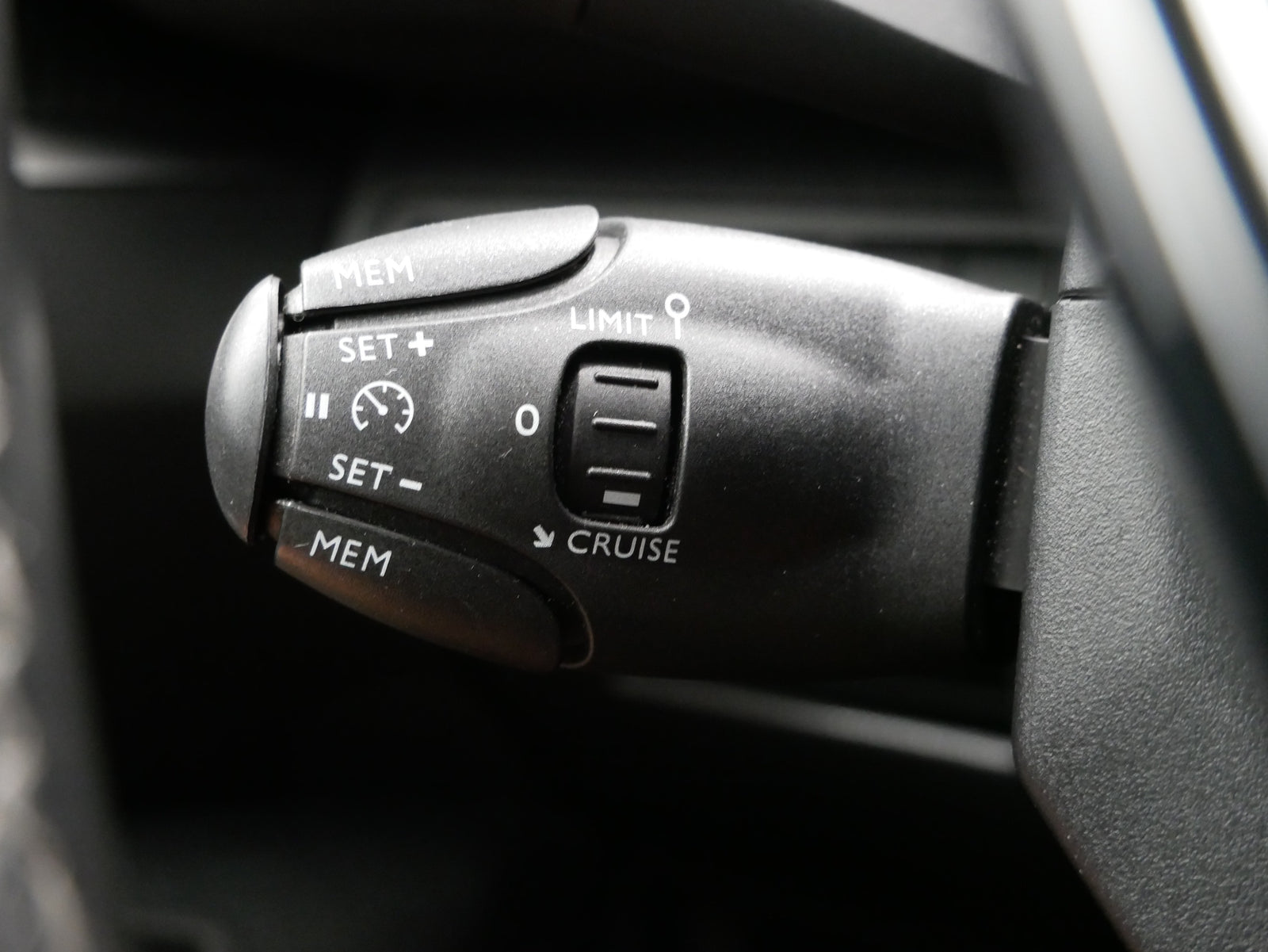 Peugeot 5008 1.2 PureTech 96 kW – foto 15