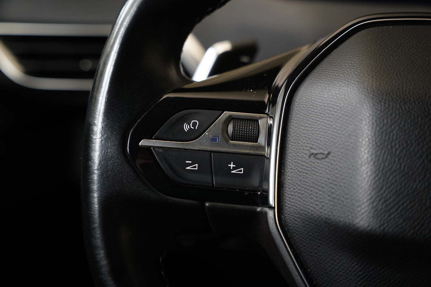 Peugeot 5008 1.2 PureTech 96 kW