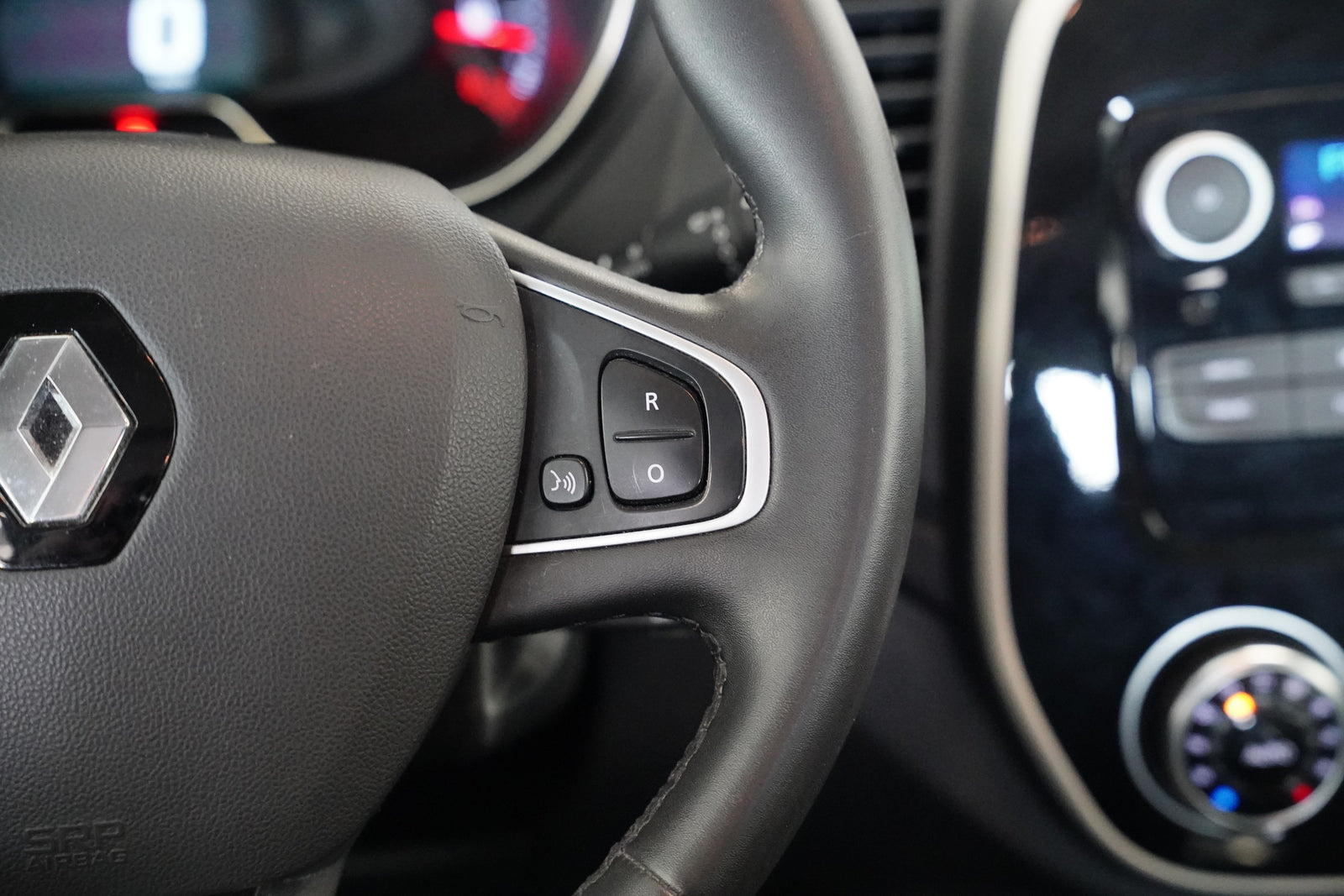Renault Captur 0.9 Tce 66 kW Limited – foto 15