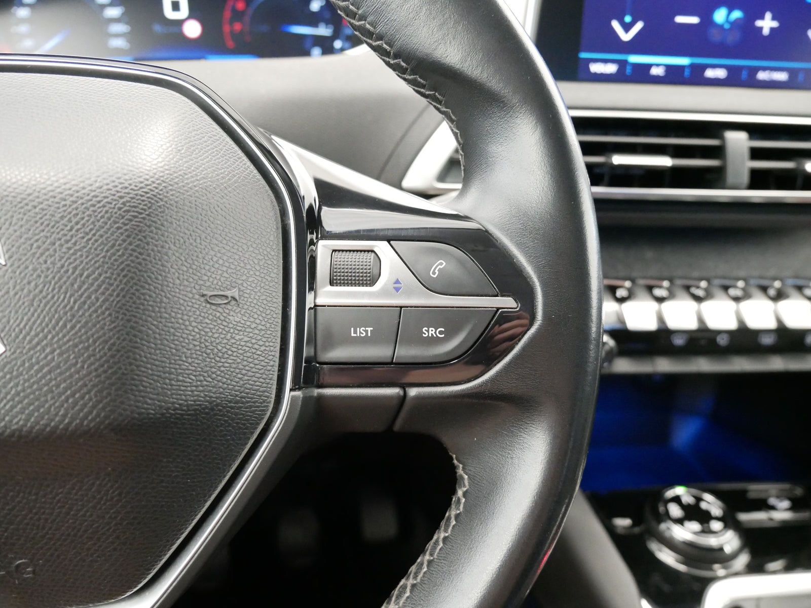 Peugeot 5008 1.2 PureTech 96 kW Allure – foto 16