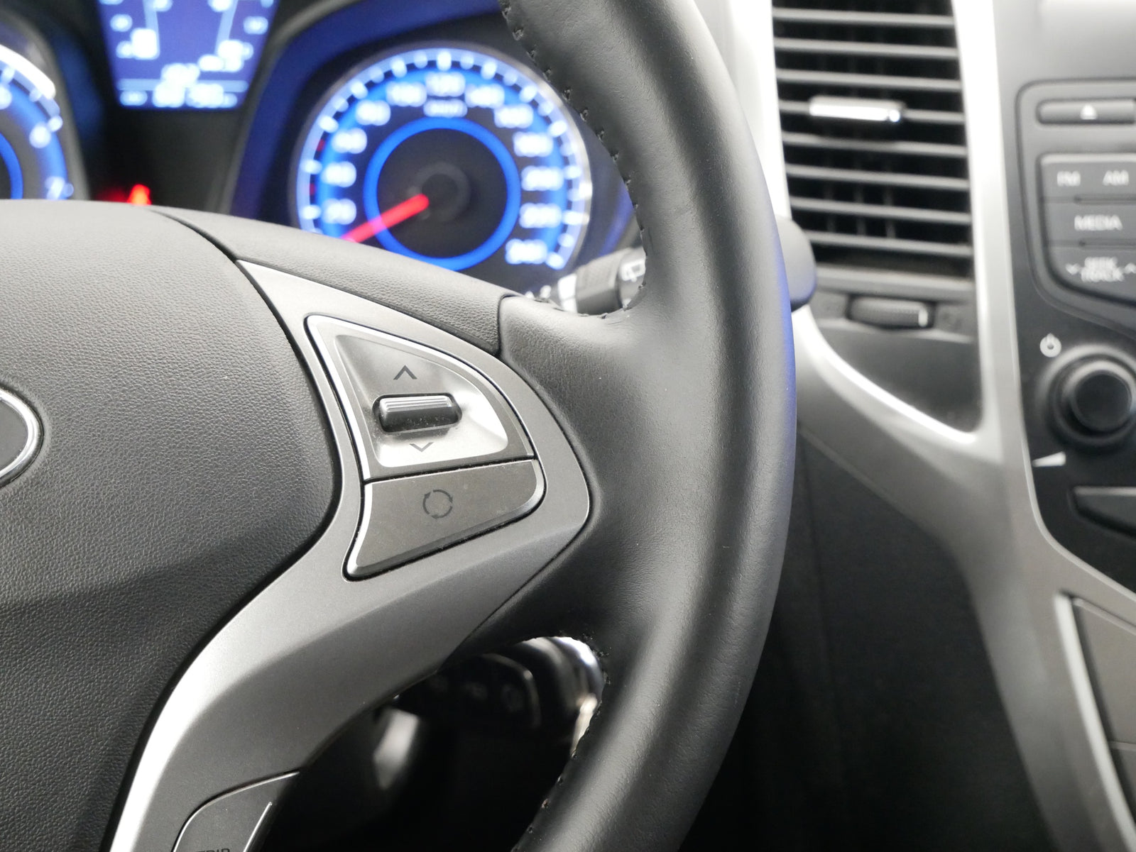 Hyundai ix20 1.4i 66kW Trikolor – foto 16