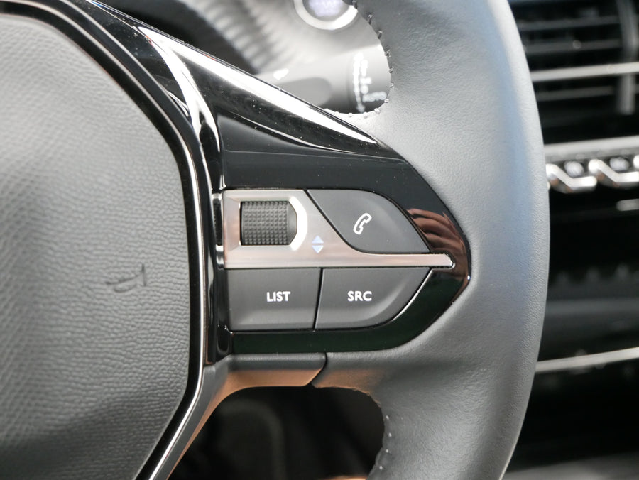Peugeot 2008 1.2 PureTech 96 kW Allure Pack – foto 16