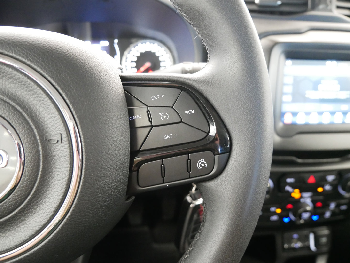 Jeep Renegade 1.0T 88kW Night Eagle