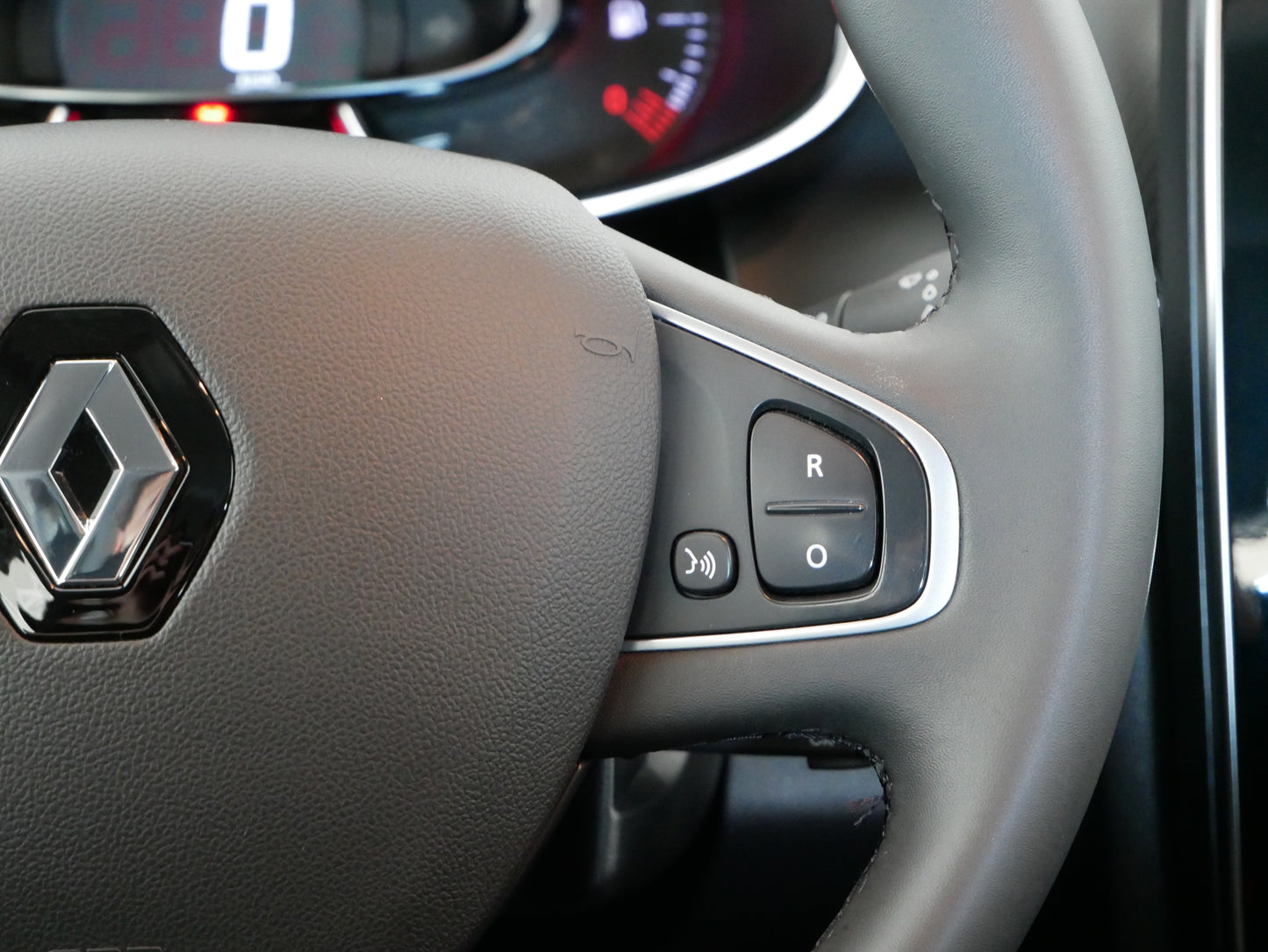 Renault Clio 0.9i 56 kW