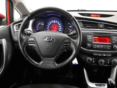 Kia Ceed 1.6 CRDI 100 kW Comfort – foto 16