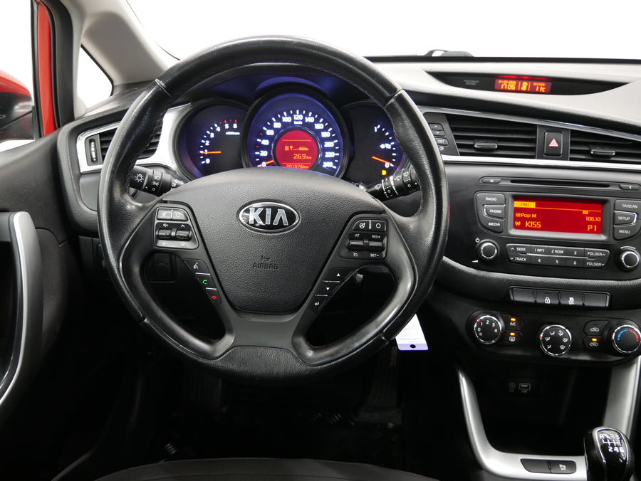 Kia Ceed 1.6 CRDI 100 kW Comfort – foto 16