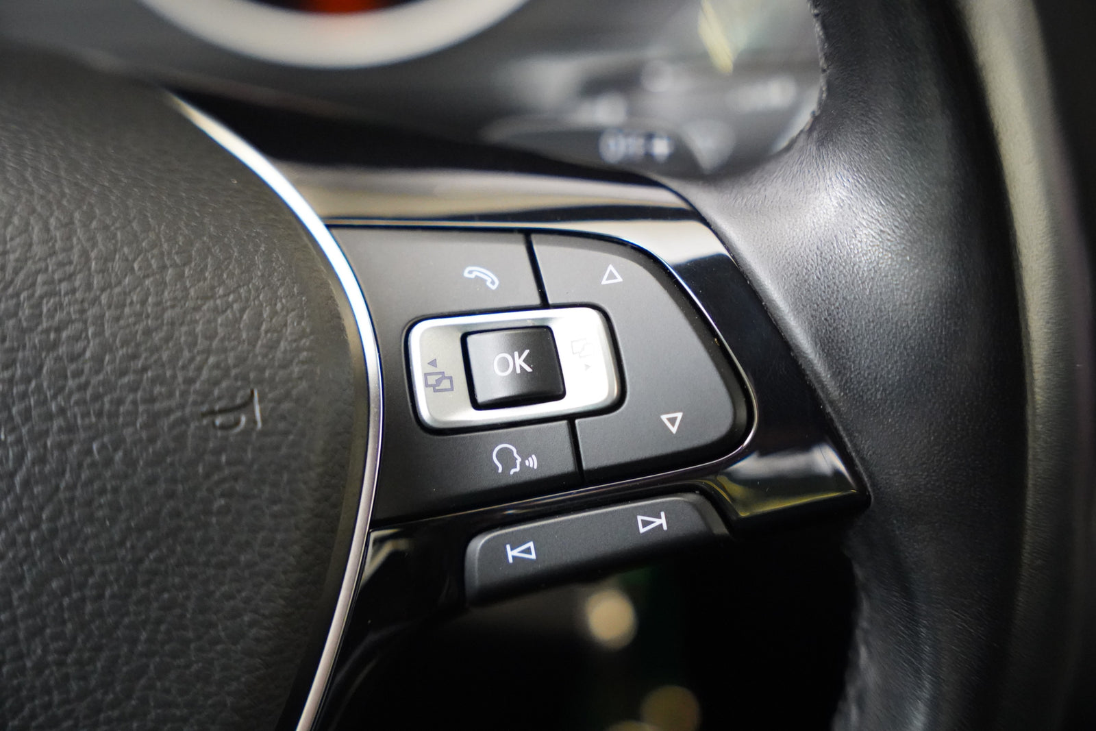 Volkswagen Tiguan 2.0 TDI 110 kW Highline – foto 16