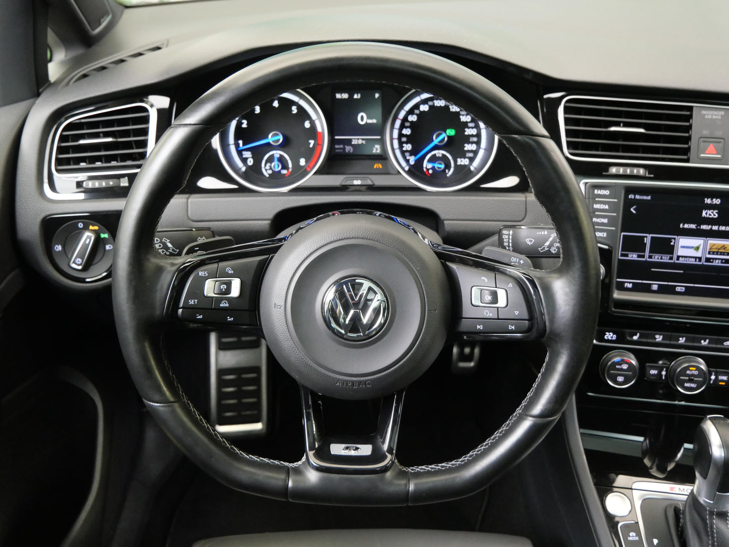 Volkswagen Golf 2.0 TSI 221 kW 4Motion "R"