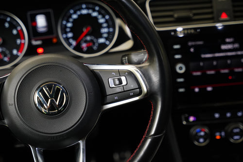 Volkswagen Golf 2.0 TSI 169 kW GTI – foto 16
