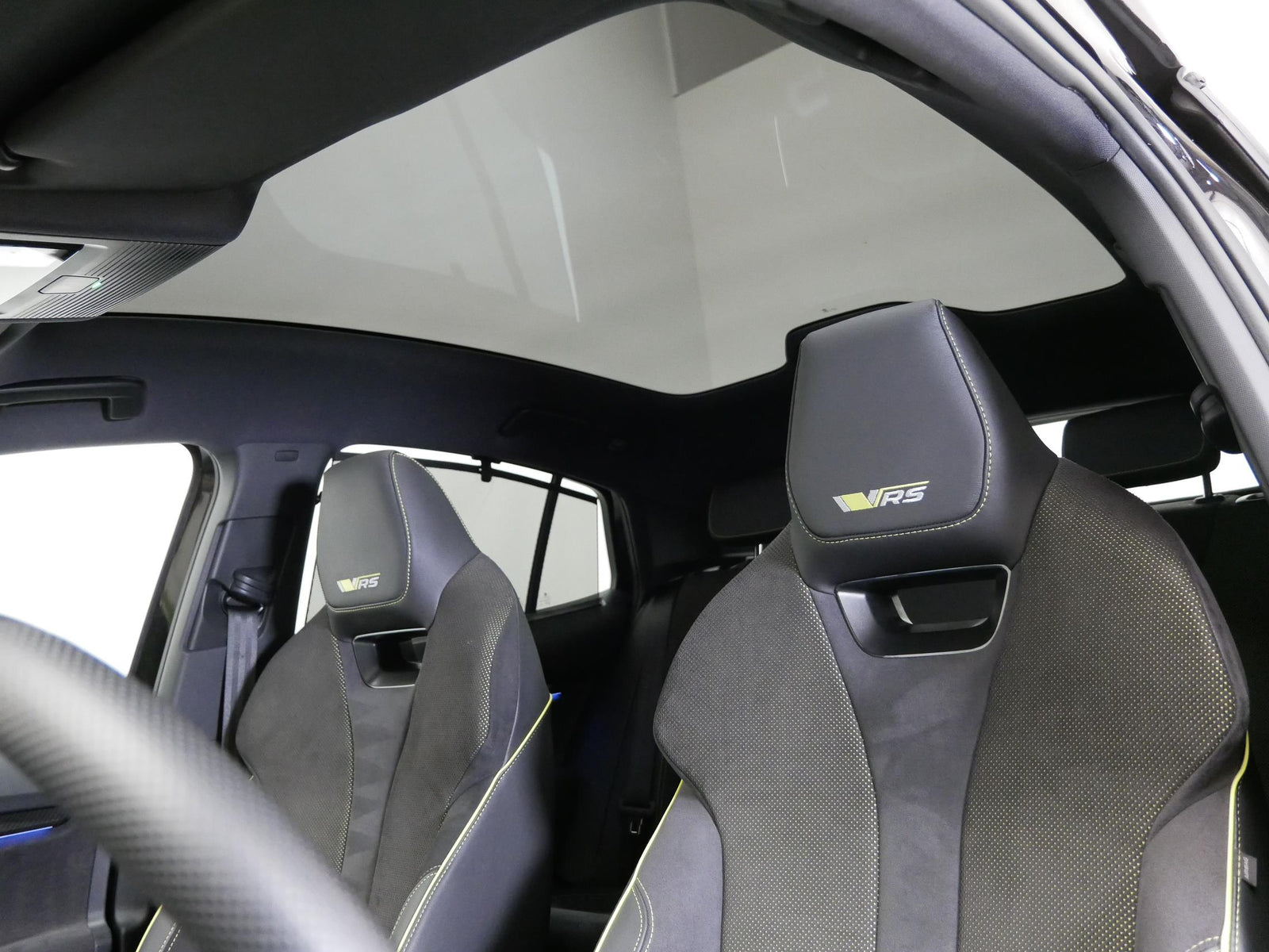 Škoda Enyaq iV RS 220 kW 82 kWh – foto 16