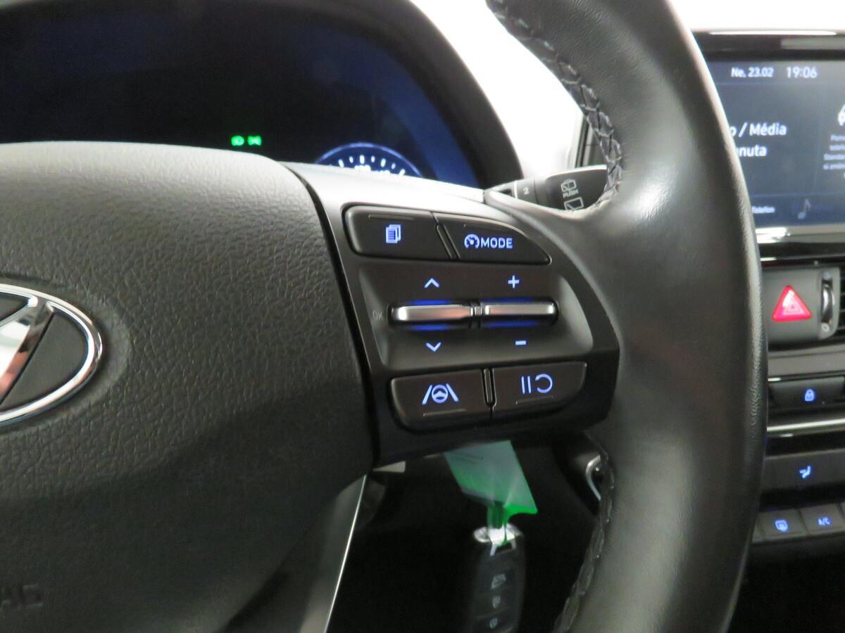 Hyundai i30 1.0 T-GDI 88 kW Family Comfort