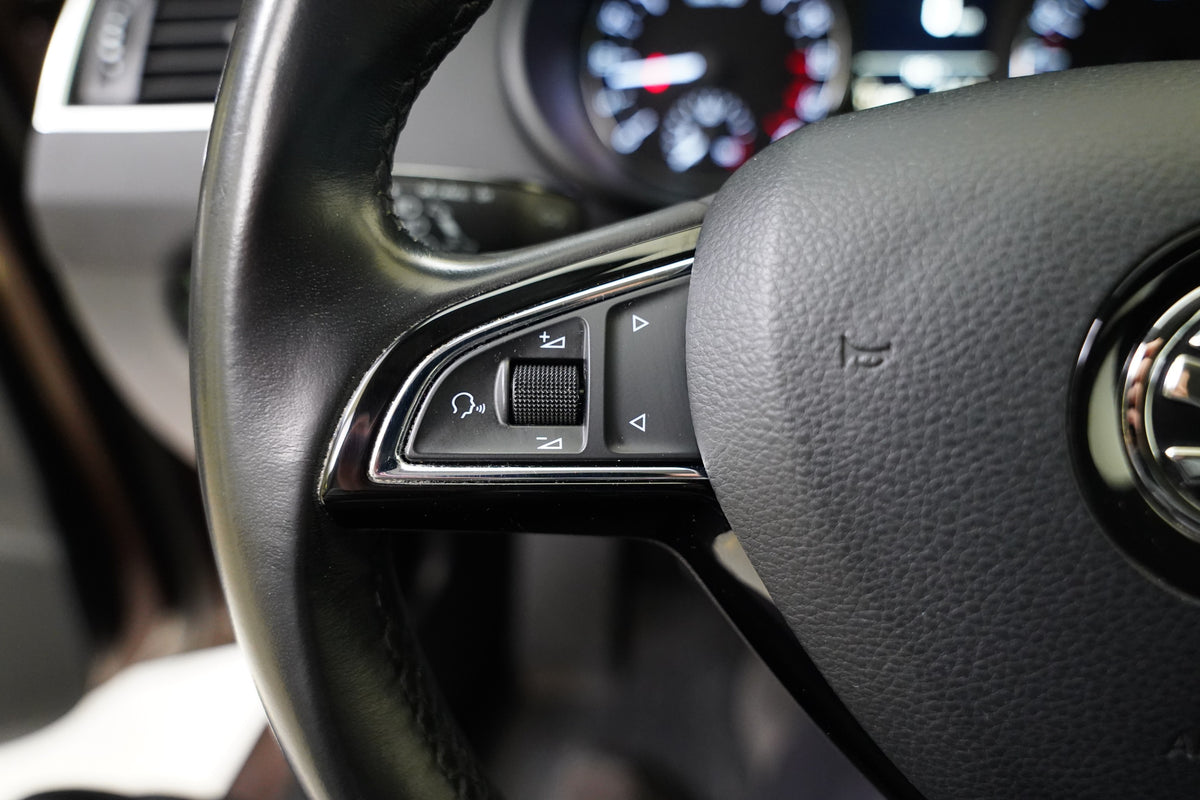 Škoda Octavia 1.6 TDI 81 kW Style – foto 16