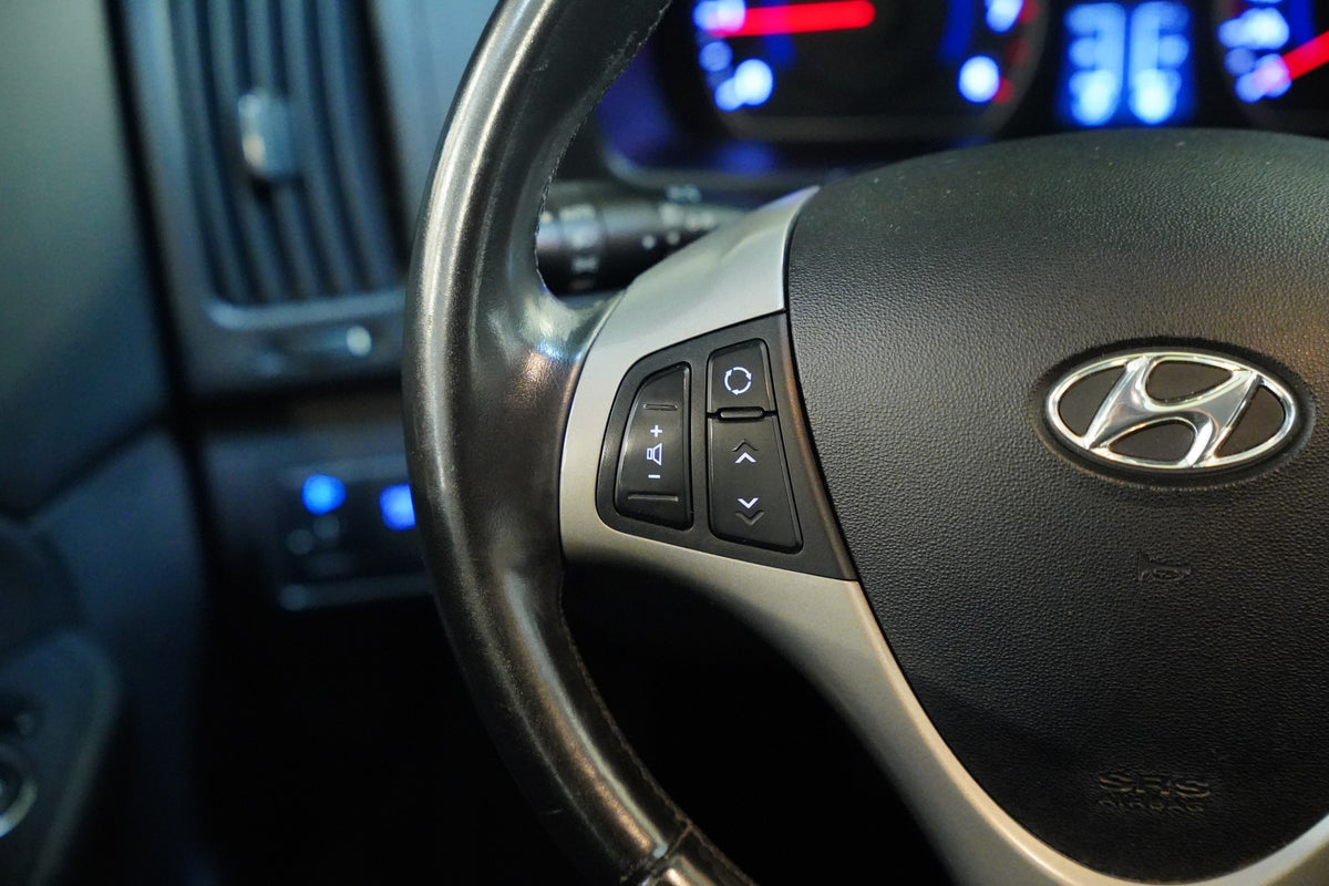 Hyundai i30 1.6 CVVT 92 kW – foto 16