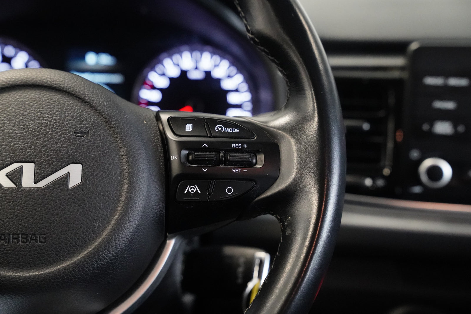 Kia Rio 1.2 DPI 62 kW Exclusive – foto 16