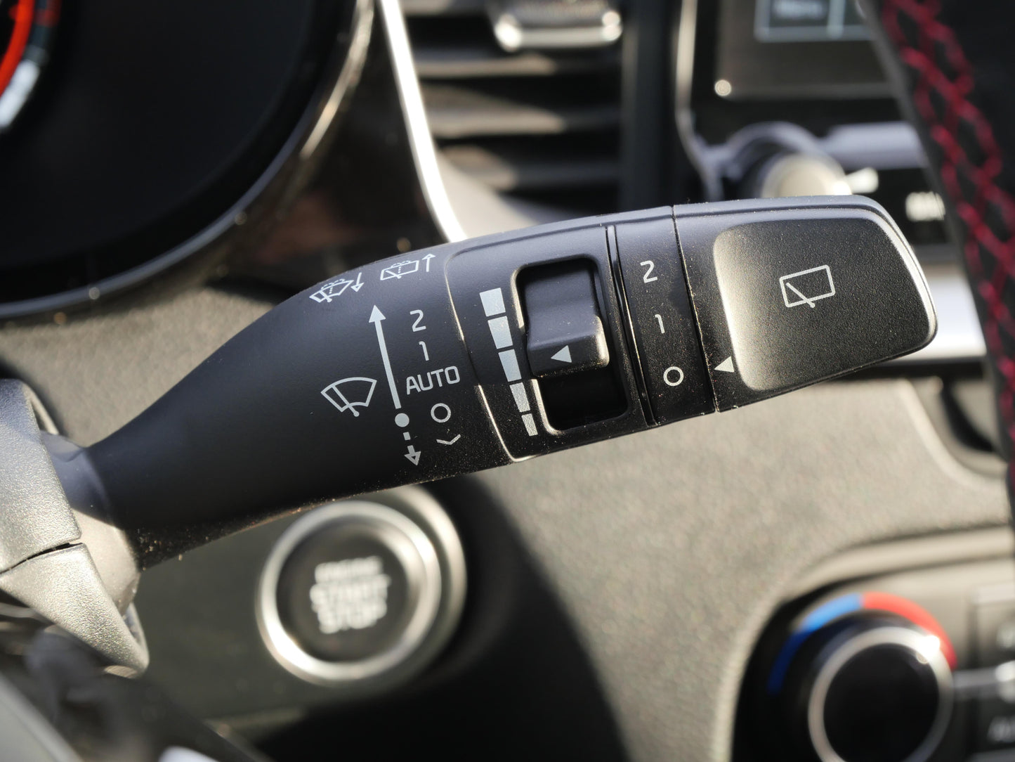 Kia Motors ProCeed 1.6 T-GDI 150 kW GT