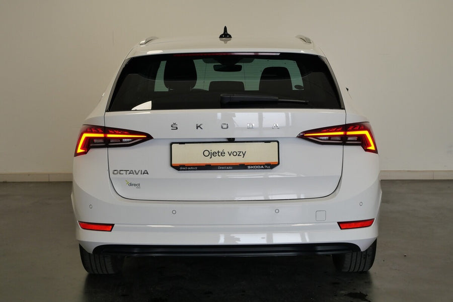 Škoda Octavia 2.0 TDI 110 kW DSG Style Plus – foto 6
