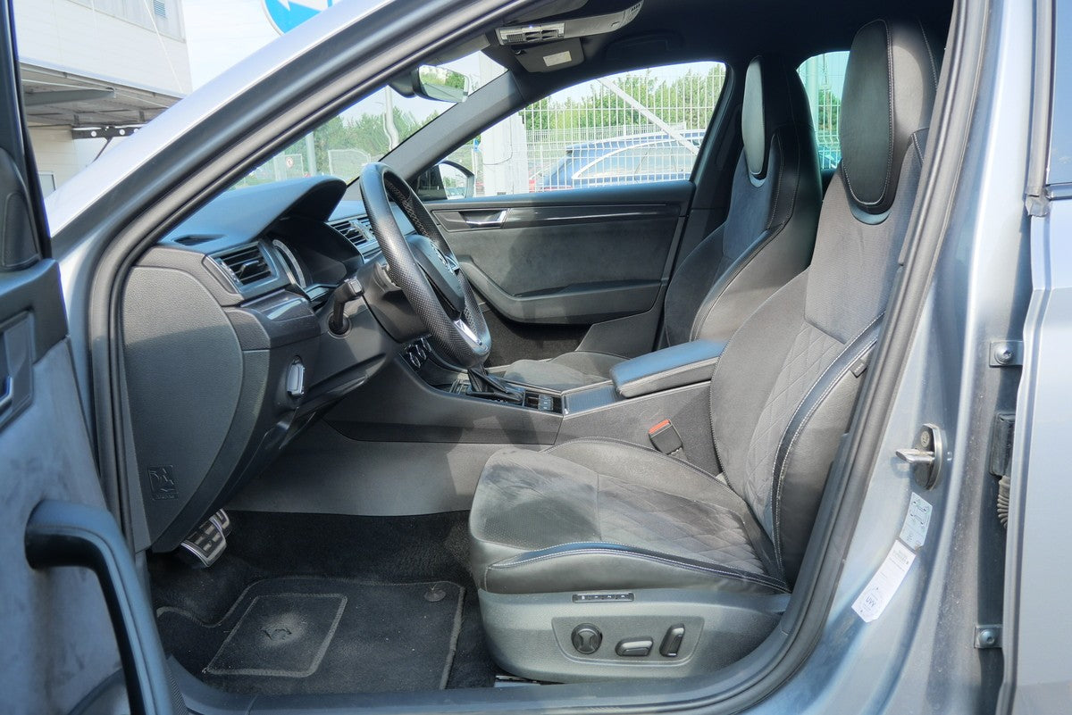 Škoda Superb 2.0 TDI 110 kW DSG Sportline