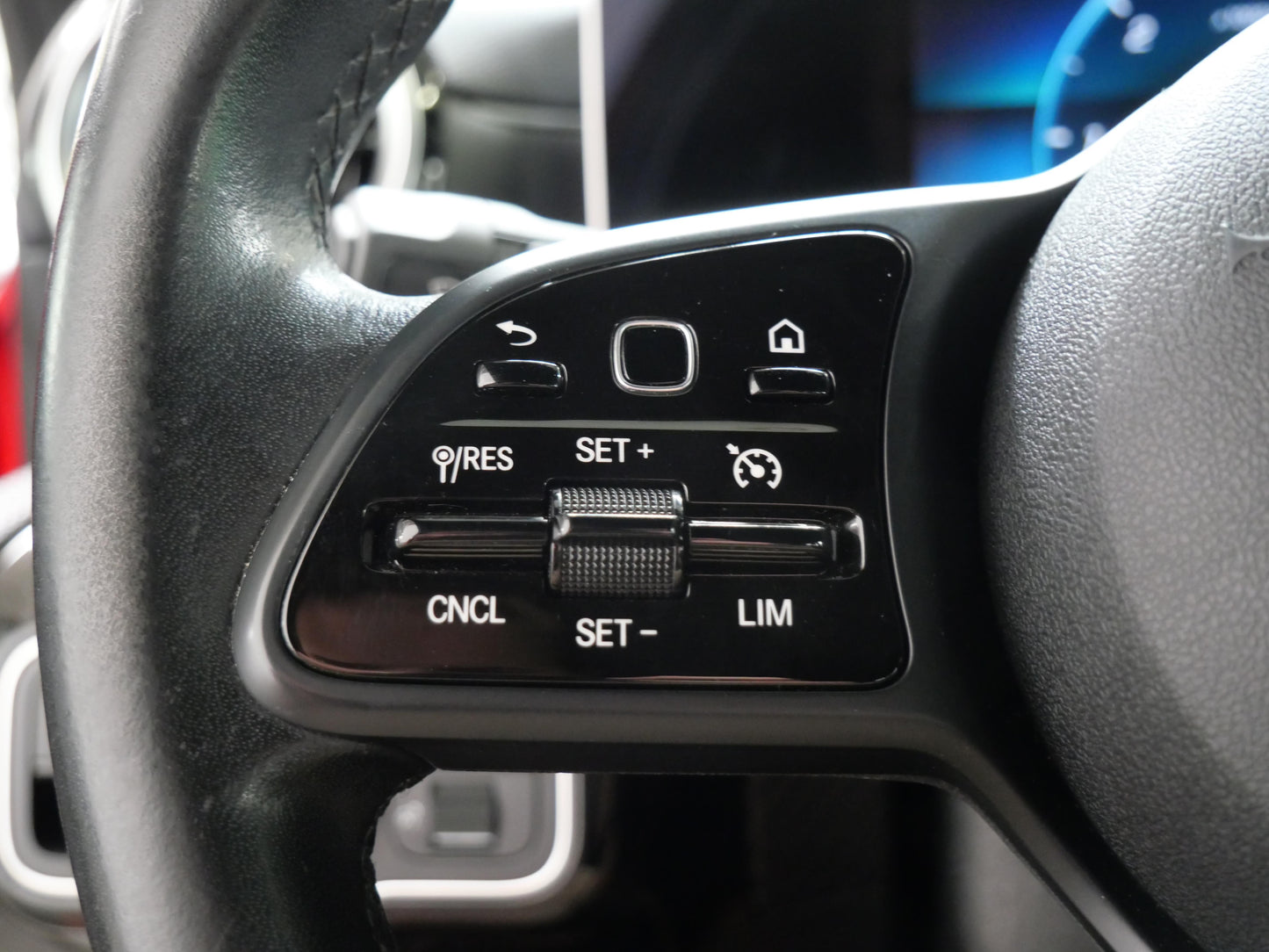 Mercedes-Benz A-Class 180d 85 kW