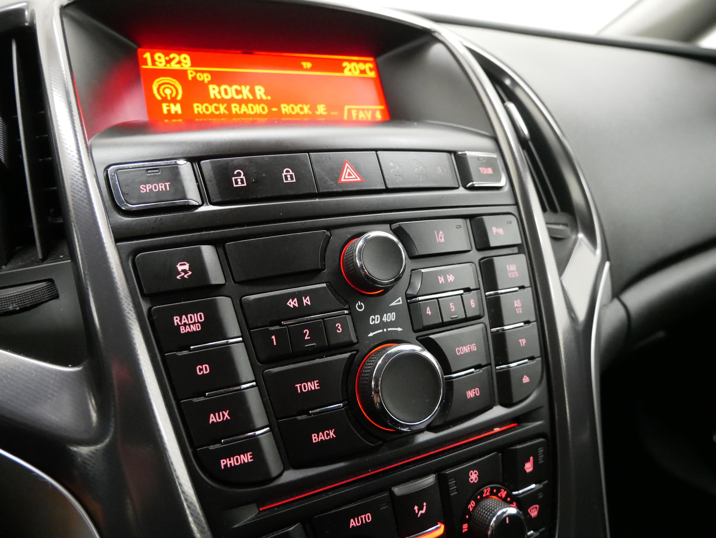 Opel Astra 1.4 T 103 kW ST Innovation