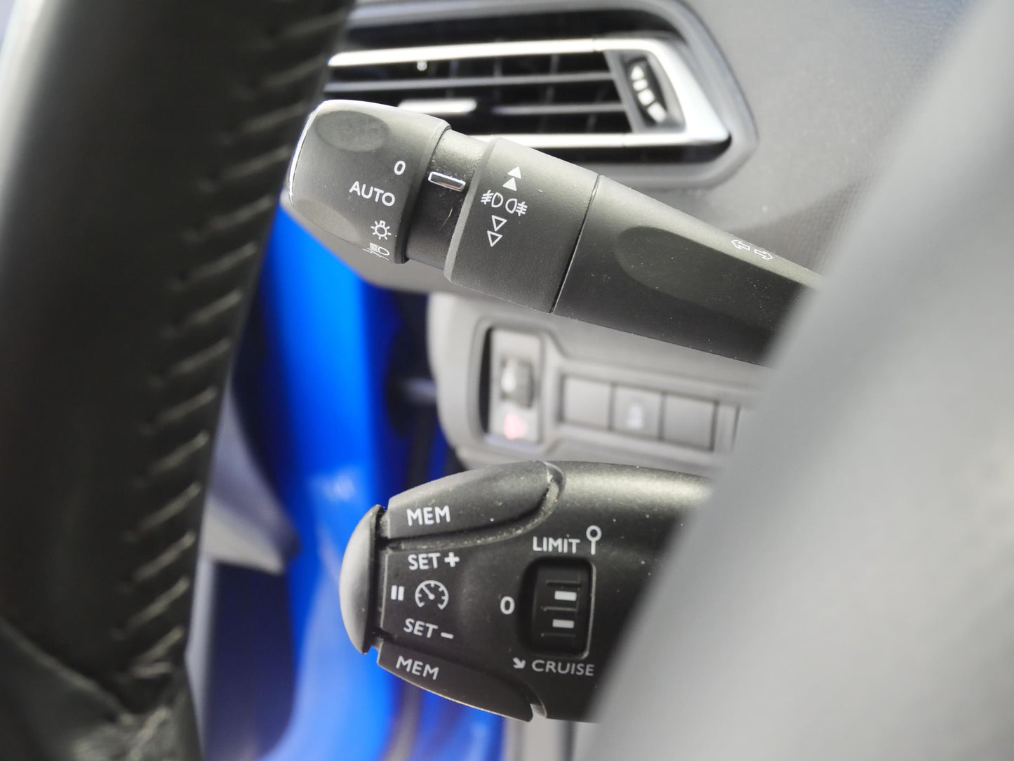 Peugeot 308 1.5 BlueHDI 96 kW ACTIVE PACK