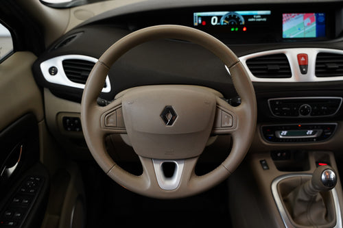 Renault Scénic 1.5 DCI 81 kW – foto 16