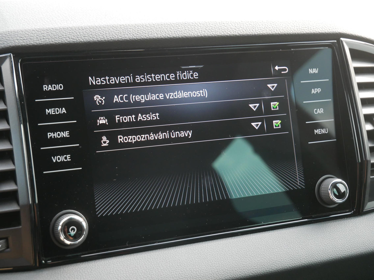 Škoda Karoq 2.0 TDI 110 kW Sportline