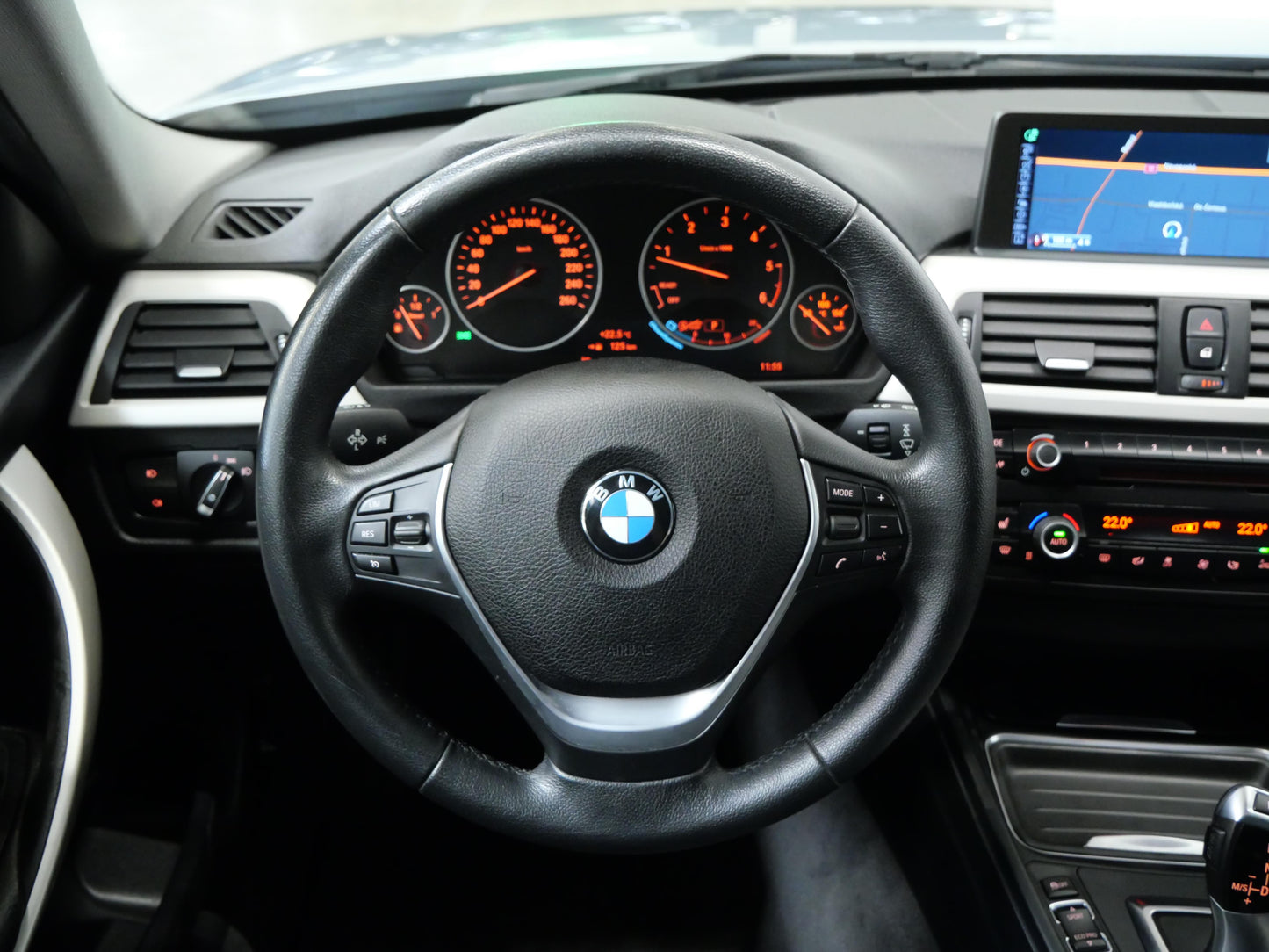 BMW Řada 3 320d 135 kW AUT xDrive