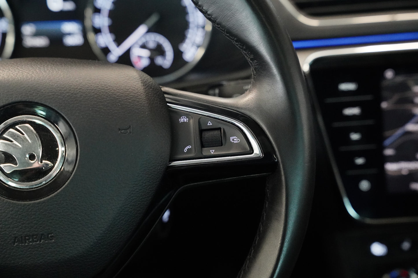 Škoda Superb 1.6 TDI 88 kW STYLE
