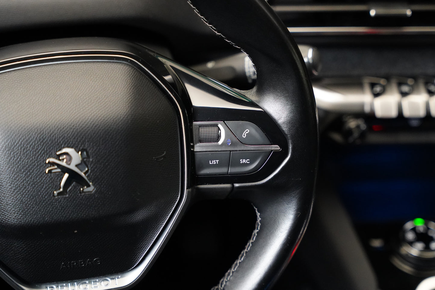 Peugeot 3008 1.2 PureTech 96 kW Allure