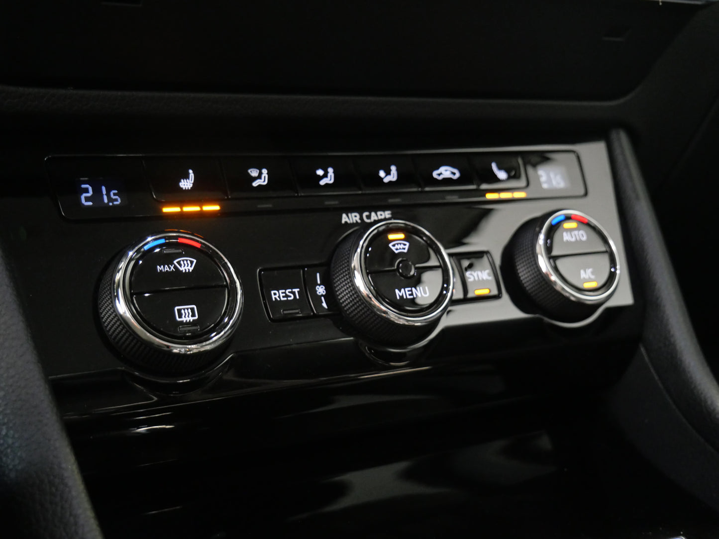 Škoda Superb 2.0 TDI 140 kW L&K