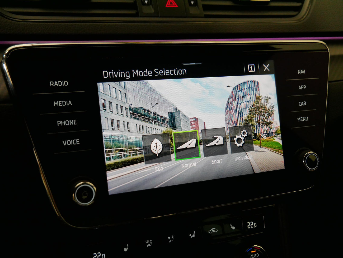 Škoda Superb 2.0 TSI 140 kW Sportline