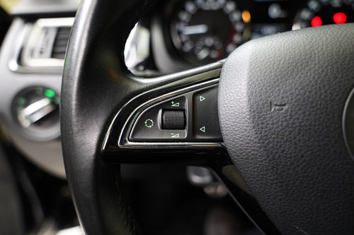 Škoda Rapid 1.6 TDI 77 kW Elegance – foto 16